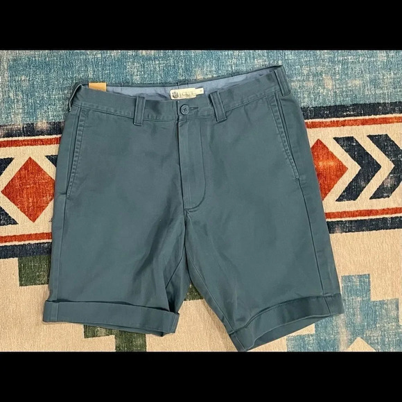 J Crew Men’s Blue Gramercy Short. Waist 30 - Picture 6 of 11